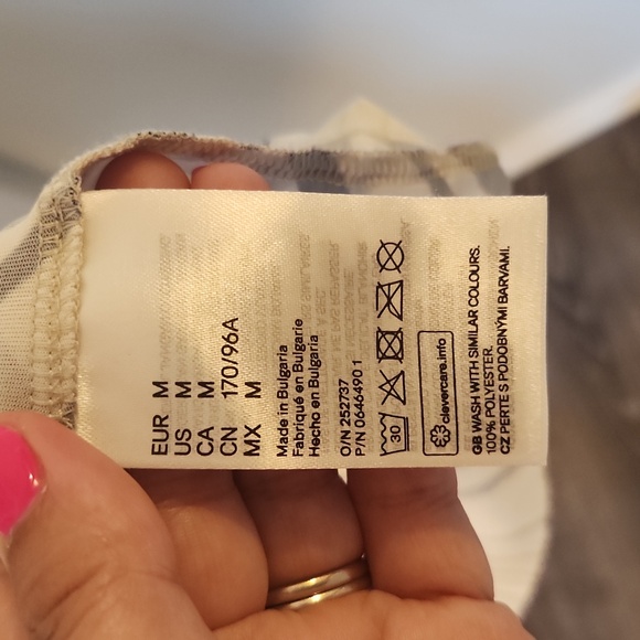 H&M black and white striped maxi dress - Picture 7 of 8